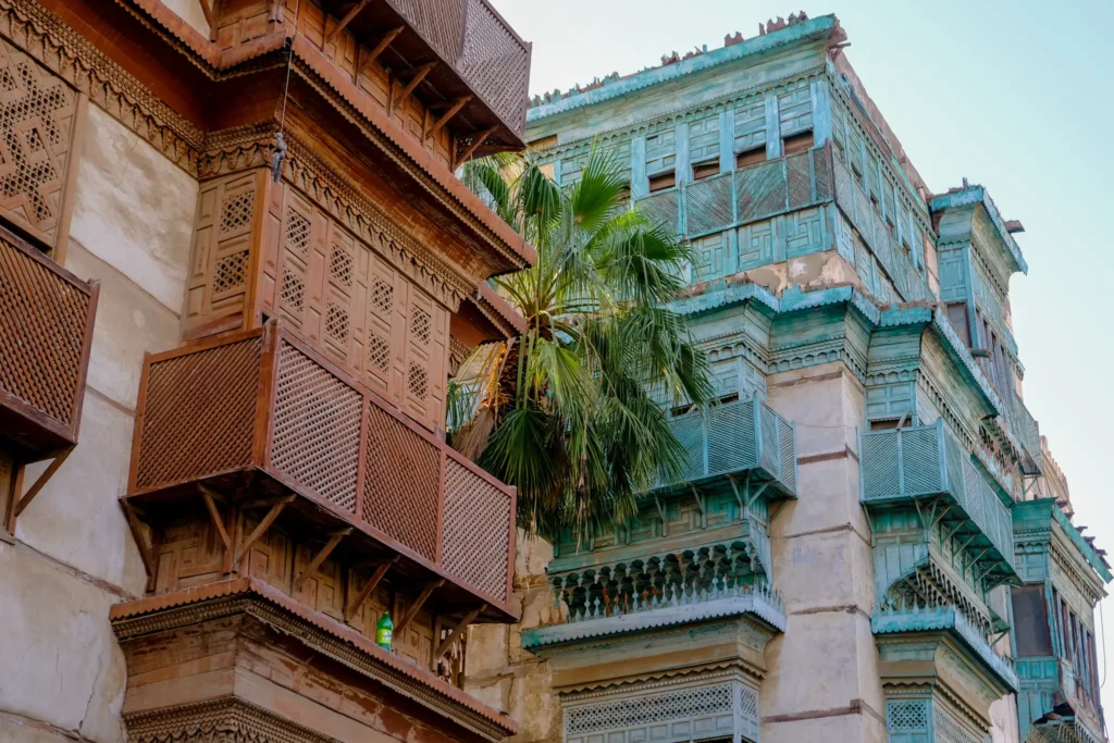 The Complete Guide to Saudi Dialects: Hijazi, Najdi, and the White Dialect Explained